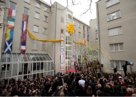 Den 23. januar 2010 deltog fremtrædende personer fra hele Europa sammen med 1.000 scientologer og sympatisører i indvielsen af Bruxelles-afdelingen af Scientologi Kirkerne for Europa.